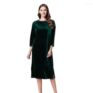 Casual Dresses Woman Velvet Retro Straight Dress Three Quarter Sleeve Women High Street Midi Elegant Party Vestidos Prom Robe