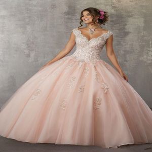 2020 Pink V Neck QuinceaRa klänningar Bollklänning Vestidos de Quinceanera Keyhole Back Sweet 16 Dresses Golvlängd Prom Gowns 232h