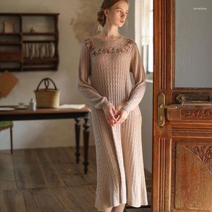 Casual Dresses 106cm Bust Spring Autumn Women Vintage Exquisite Floral Embroidery Soft Comfortable Knitted Bottom