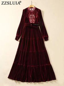 Casual Dresses ZZSLUIA Vintage Velvet For Women Heavy Embroidery Hollow Out Designer Slim Long Dress Fashion Retro Court Kvinna