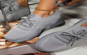 2022 New Dress Shoes Women Trendy Sneakers Sock Shoes Training Shoes Breath Mesh Lace Up Flat Heel Lightweight Hardwear Sole Sport7226190