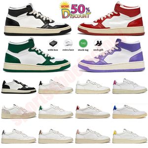 Designer Mens Women 2024 Top Quality Autries Casual Shoes Flat Skate Low Sneakers Platform Panda Pink High Low Red Men Trainers Jogging Walking 35-45