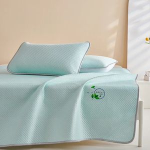 Almofada de água molecular de água de seda fresca de seda de verão, tampa de cama fresca de capa de cama antibacteriana e remendo respirável com fronha 240508
