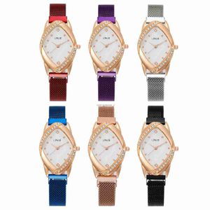 2024 Nuovo orologio Melan di moda per il tempo libero con Diamond Ladies Personality Quartz Pointer Wrist