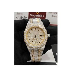 Novo design Hiphop Bling Iced Out VVS Clarity Moissanite Diamond Craveded Stoinless Steel Analog Watch From Indian Export