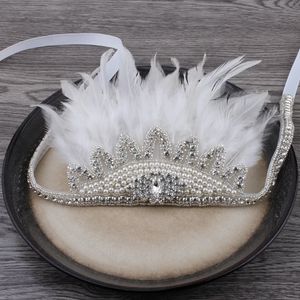 Fashionabla Princess Flower Tiaras huvudbonader med rufsar din fjädervatten Diamond Crown Bandflickor Hårtillbehör 240521