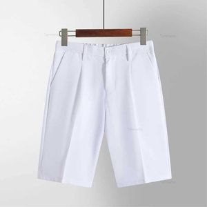 Men's Shorts Summer Drape Fabric Casual Shorts Solid Color Business Straight Elastic Fashion Korean Knee Set Pants Black and White Khaki Q240522
