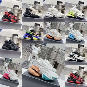 Projektant Series Series Sneaker Men Men Metaverse Low-Top Trainers Bullet Neopren Running But Gruby podeszwy Trenery Buty Buty Rozmiar 35-46