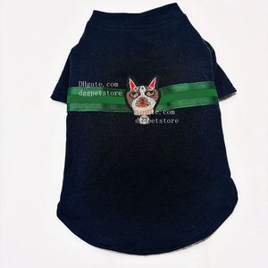 Designer Dog T-shirt Summer Dog Apparel Stylish Dog Clothes For Dogs Boys Girls Soft Breattable Pet T-Shirt för Chihuahua Yorkie Puppy Clothes Kitten Outfits L Y73