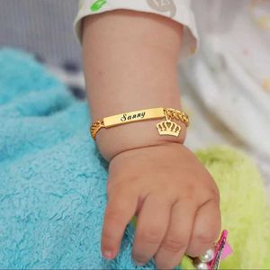 Gioielli Nome personalizzato Nome bambino Bracciale in acciaio inossidabile Acciaio inossidabile Bracciale per ragazzi placcati in oro NOTTO NESSUN Allergia WX5.21