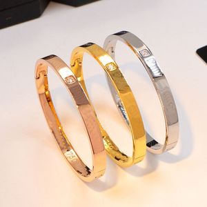 H269 Bracelete de parafuso de tênis Pulparelete de luxo Jóias de luxo Bangle Bangle Classic Titanium Steel Ligal Craft Craft Allérgica portfólio de ouro colar