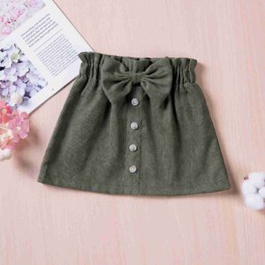 Skirts Skirts 2024 Girls New Polyester Half Skirt Hot Selling Summer Childrens Korean Leisure Fashion Half Skirt WX5.21