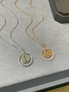 Ювелирные ожерелья белые серебряные серебряные градуированные дизайнеры брендов.