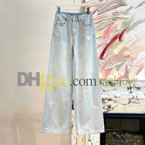 Jeans azzurro per donne eleganti pantaloni di denim dritti snelli estate jeans rinestone brillante