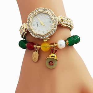 2024 Новый горячий браслет -браслет -часовые часы набор Plum Blossom Full Diamond Women Gist