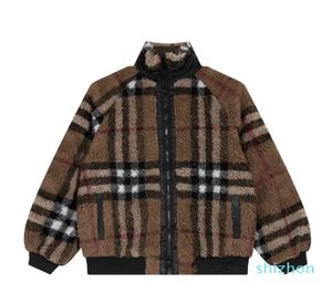 Nowa moda projektant 2022s damska futra wełniana wełniana wełniana kurtka płaszczowa kurtka mody mody mody kopiować wysokiej jakości 5964581
