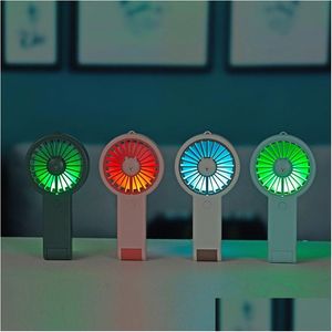 Electric Fans Summer Fan Mini Portable Outdoor Cooling Rechargeble Handheld Desktop Stand med LED Atmosphere Light Drop Delivery H DH9HP