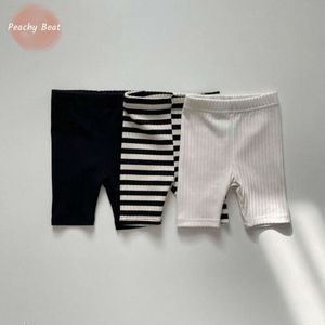 Pantaloni da cinque punti di moda cotone per bambini bambini semplici pantaloni semplici leggings abiti per bambini estivi primaverili 1-7y l2405