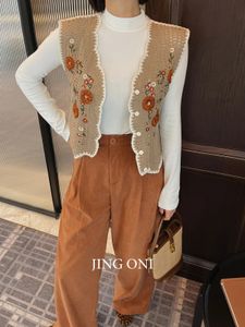 Haftowane kwiatowe puste kamizelki kurtki wierzchołki wiosna Y2K kobieta ubrania koreańskie styl mody elegancka elegancka bez rękawów 240516
