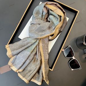 Luxury G Designer Scarf Logo Letter Old Flower Mönster mjukt och varmt SHAWL WOMENS SILK DUBILD SIDD SCARF 90X180 10A