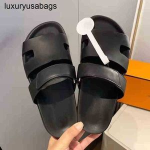 Designer sandals chypre sandalo in pelle sandalo top top chypres piattaforma piatta piattatore velo scarpe velo spiaggia novità scuf 2p7k rj