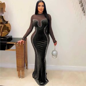 Podstawowe sukienki swobodne Elegancka wakacje kobieta Diamond Hot Rhinestone Mesh Velvet O-Neck Long Rękaw Słatka Seksowna impreza długa sukienka midi maxi J240523