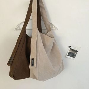 Большой вельветовый плечевой купатель сумки для женщин хлопковая одежда мода холст тота для покупок сумочки женщины многоразовый путешествие 240521