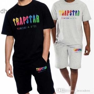 Trapstar Летние спортивные костюмы для мужчин дизайнерский хлопок с короткими рубашками наряды с коротки
