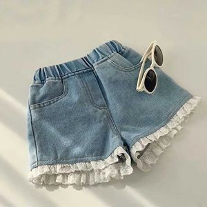 Shorts Shorts Korean Style Childrens Shorts With Lace Patches Working Jeans Girls Soft Full Matching Shorts 2-7Y WX5.22