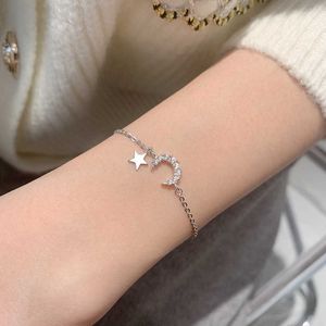 New Star Moon Friend Sweet Bracelet for Girls Small and Cold Style Design High End Light