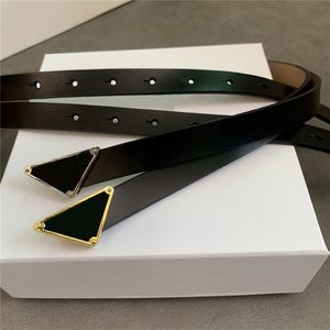 Cinturão de grife estreito para mulheres designers de moda Belts preto fivela de alta qualidade Marca de luxo em couro Largura de 2cm 310b