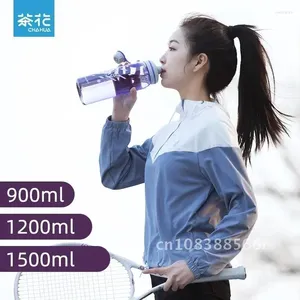 Vattenflaskor sport cup chahua manlig och kvinnlig plast stor kapacitet bärbar flask fitness sommar värme resistent