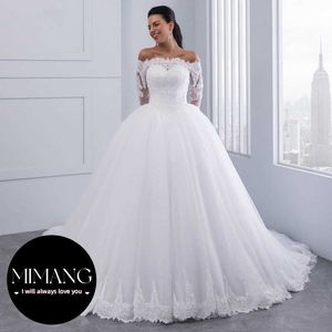 Long Sleeves Ball Gown Wedding Dress Bridal Wedding Lace Tail plus size wedding dress