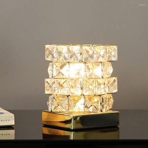 Tischlampen Kristallglas Lampe Europäischer Stil kleiner Luxus einfaches Wohnzimmer Schlafzimmer Bett für Heimdekoration Holzbasis