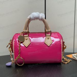 Patentläderväska Lyxiga handväskor med läderband Kvinnor Axel Crossbody Bag Lady Purs Purses Women Luxury Designer Handväskor Purs Wallet