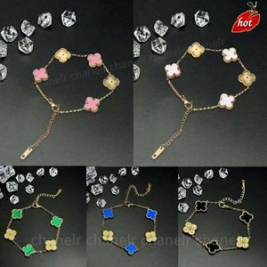 Pulseira de luxo Vanclef Clover Four Leaf Jewlery for Women Bracelets Charm Designer 4 Prata Presente Gold Mulher Flores Flor
