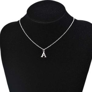 Pendanthalsband Silver A-Z English Letter Pendant Halsband Kvinnor Metallsmycken Enkel Inledande kedjehalsband S2452206