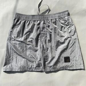 Pantaloncini tinti di nylon in metallo Pantaloni casual per esterni pantaloni da bagno in spiaggia pantaloncini grigio nero di alta qualità