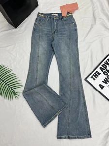 Designerinnen Frauen Jeans Ankunft High Wailstreet ausgehöhltes Patch Sticked Dekoration Casual Blue Straight Jeanshose Marke Warm Purple Jeans