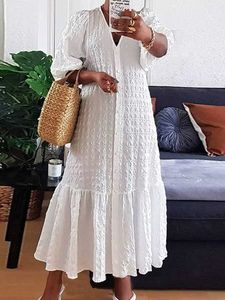 Grundläggande casual klänningar Kvinnor Casual Loose Solid Color Robe Womens Summer V-Neck Puff Slve Fashionable Long Kjol T240523