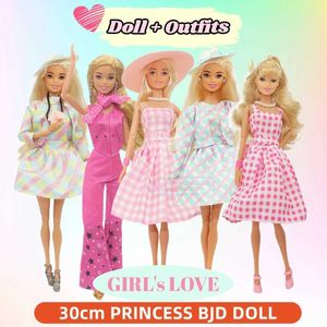 Dolls bonecas 30cm 12 polegadas Princesa BJD Doll 1/6 Imagem em escala com roupas e acessórios para calçados - modelo móvel DIY Best Girl Gift Childrens Toy S2452202 S2452307