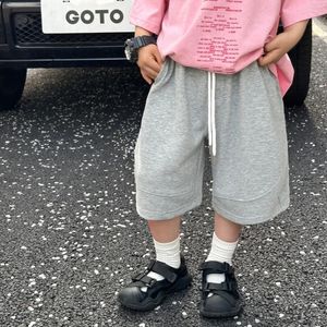 Hose Boy Hosen Streetstyle Korea 2024 Sommer Feste Farbe passen alle Passen Jogginghosen Shorts lässige, lose hübsche Kinderkleidung