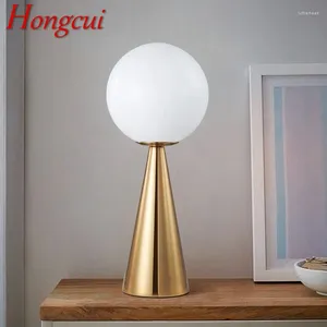 Lampy stołowe Hongcui Nordic Gold Lampa LED Nowoczesny kreatywny design Prosty przy łóżku Dekor