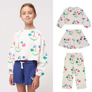 2024 Neue Kinder Kleidung BC Frühling Sommer Mode süße lächelnde Gesichtsdrucken Short Top+Hosen+Kurzrockset Baumwolle L2405