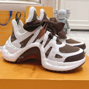Louiseviution Shoe Designer Обувь для обуви, склоненная толстая подошва с возвышенной внутренней высотой.