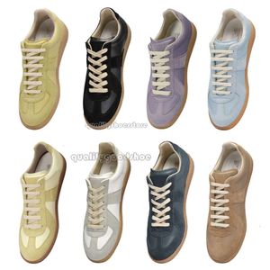 2024 Hot Margiela MM6 Shoes ReplicateNeaker Loafer Leather Woman Maison Shoes Vintage Run Mens Designer Trainer Fashion Foam Runner Whitehoes Tennis Outdoor 967