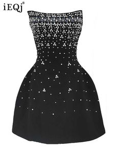 Grundläggande avslappnade klänningar IEQJ French Diamond Splice Party Mini Dress Womens Slant Neck Sleeveless High midje Black Womens Dress 2024 3WQ6859 J240523