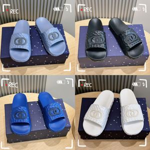 مصمم صندل زوجين مطاطية من الجيلي المتشابكة G slippers شريحة مسطحة شريحة حذاء ماء تموجات غير رسمية الرمال الرمال الصيفية