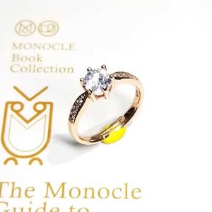 Couple Rings Korean Fashion OL Hexagonal Diamond Ring Couple Copper Plated Micro Set Heart and Arrow Wedding Proposal Jewelry S2452301