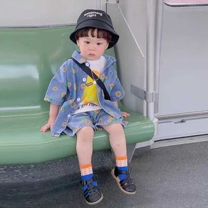 Shorts Family Matching Outfits 2-6y Summer Boys and Childrens Baby Set 2 Pieces of Denim Printed Sunflower Boy Set Denim Shirt+Shorts Casual Childrens Clothing WX5.22